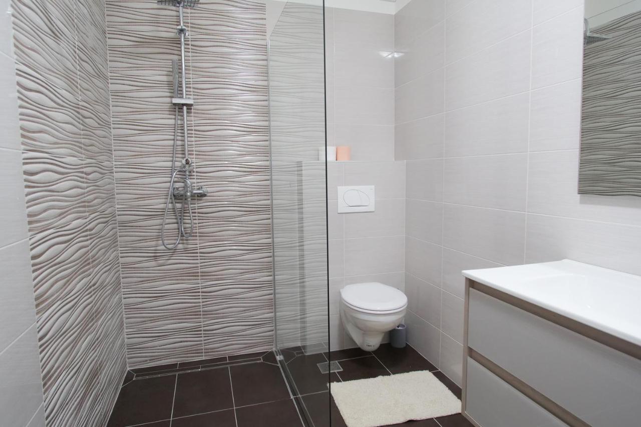 Arena Apartment With 3 Bedrooms In The City Center PUY 외부 사진