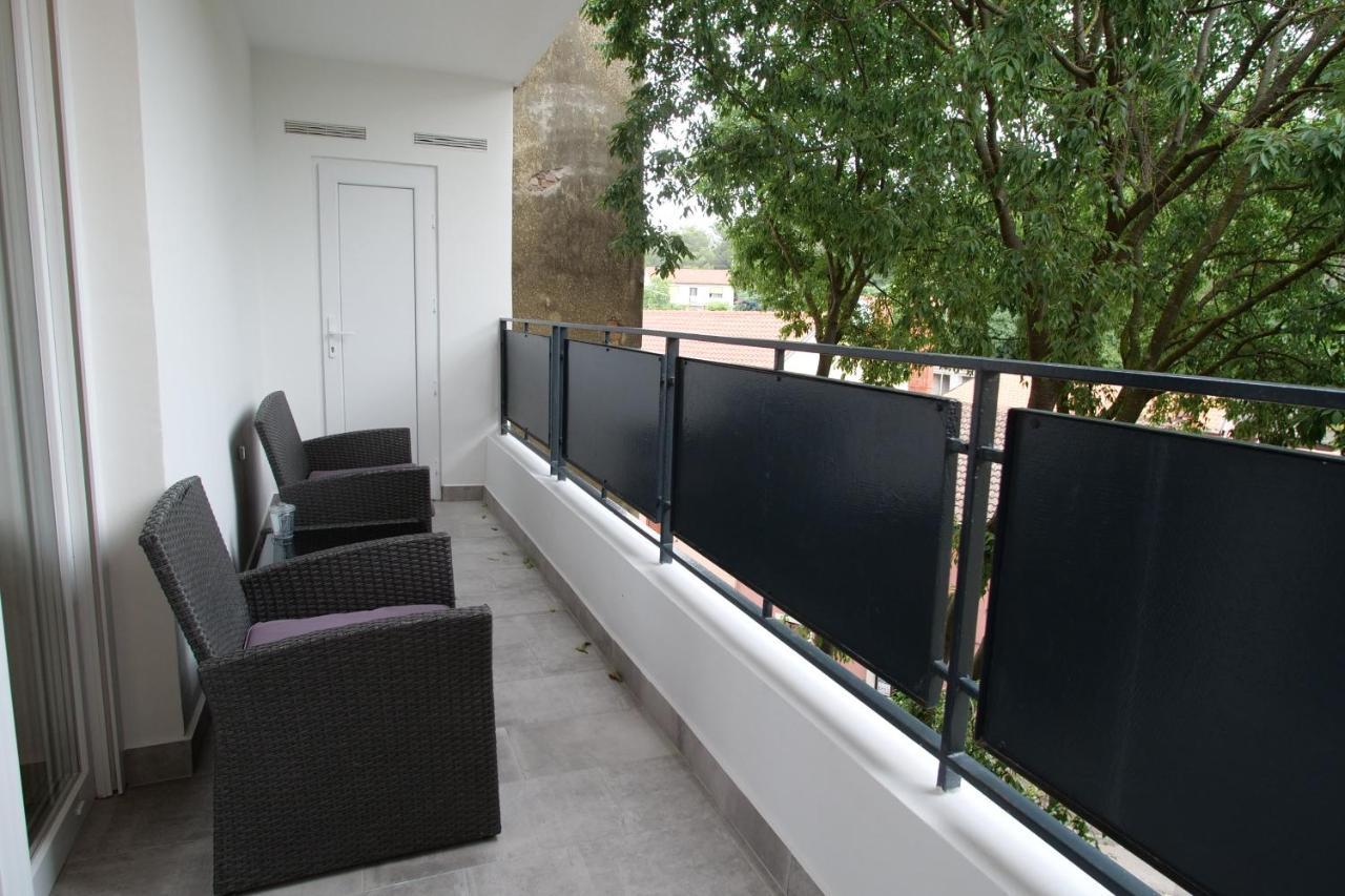 Arena Apartment With 3 Bedrooms In The City Center PUY 외부 사진